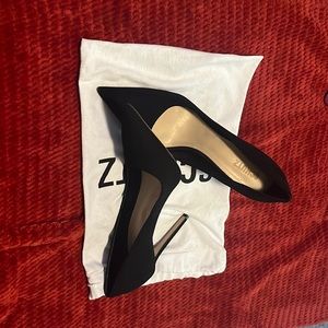 Schutz Lou Suede Dress Pumps